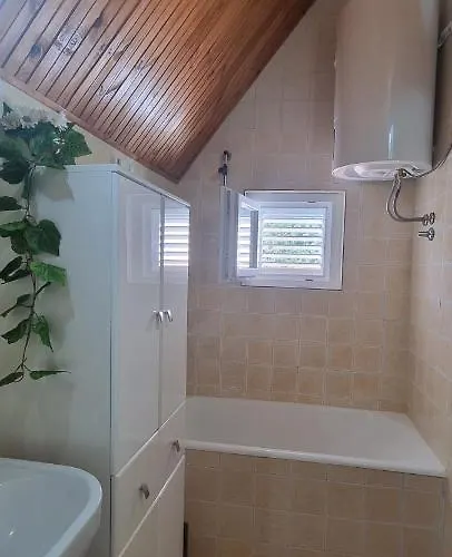 Baloro דירה Mokošica